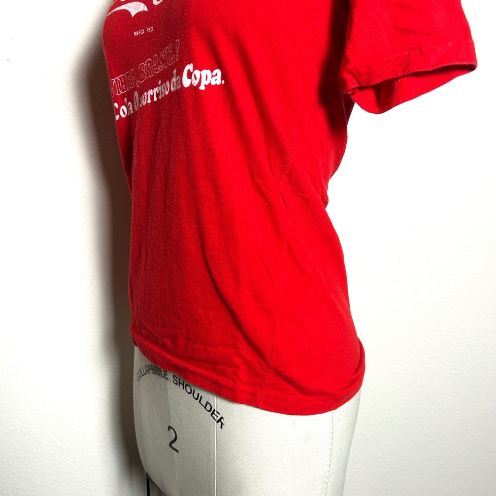 Malwee Red Cotton Vintage 1970s Brazilian Coca-Cola Graphic Tee Women Size 46 - Picture 4 of 8